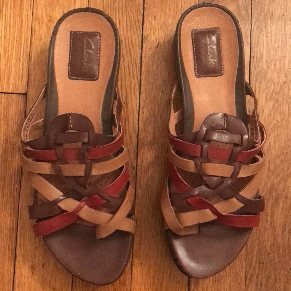 Clarks Brown/Tan/Red Leather Sandal